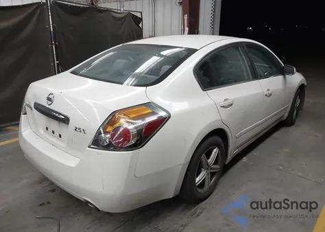 2011 Nissan Altima 2.5 S z USA, uszkodzony, nr VIN 1N4AL2AP0BC178629